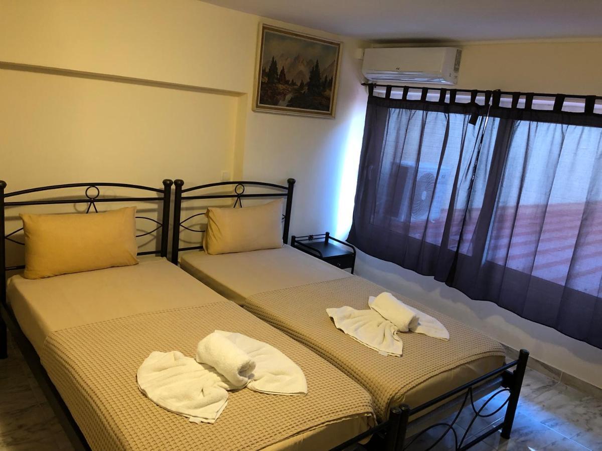 Nikolakakis Rooms Lavrio المظهر الخارجي الصورة