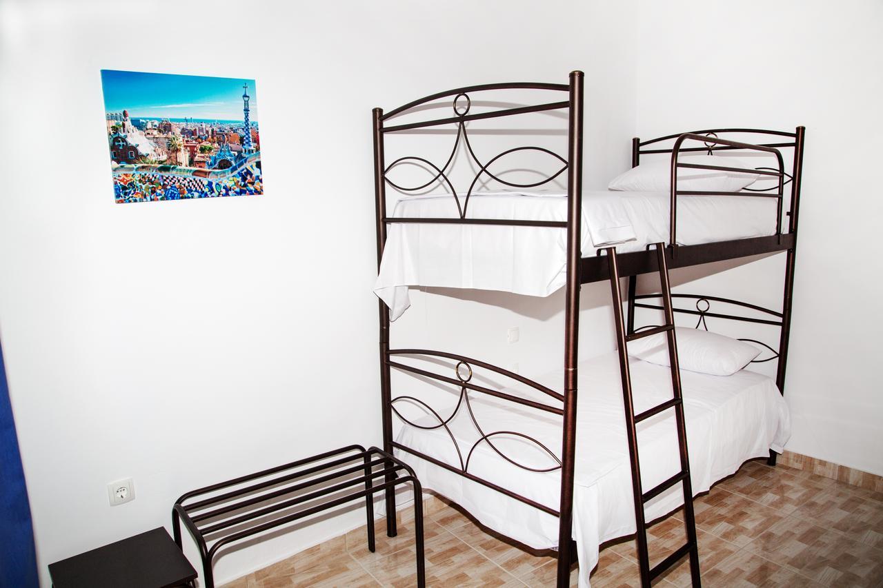 Nikolakakis Rooms Lavrio المظهر الخارجي الصورة