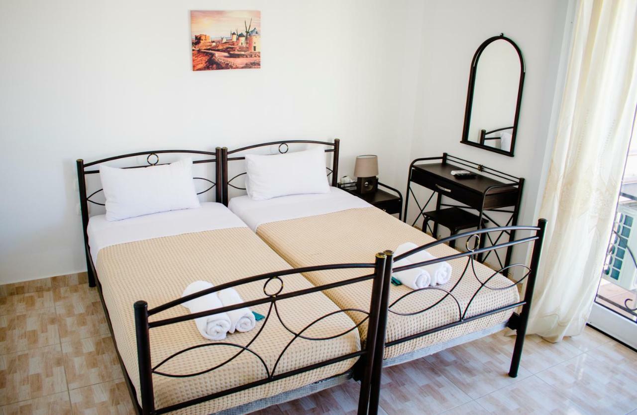 Nikolakakis Rooms Lavrio المظهر الخارجي الصورة